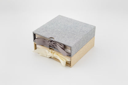 USB ADHESIVE ALBUM | 6x6" 20% OFF SELECTED